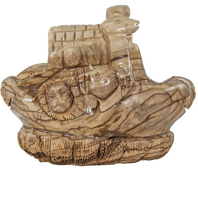 Wooden carved Noah`s Ark hand made from Bethlehem olive Wood 3.5" x 4.5" - Holy Land Store